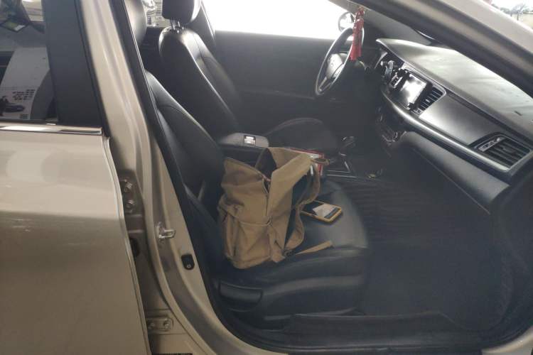 Used Hyundai Mistra 2017 1.8L Automatic Deluxe DLX Model China V Emission Standard
