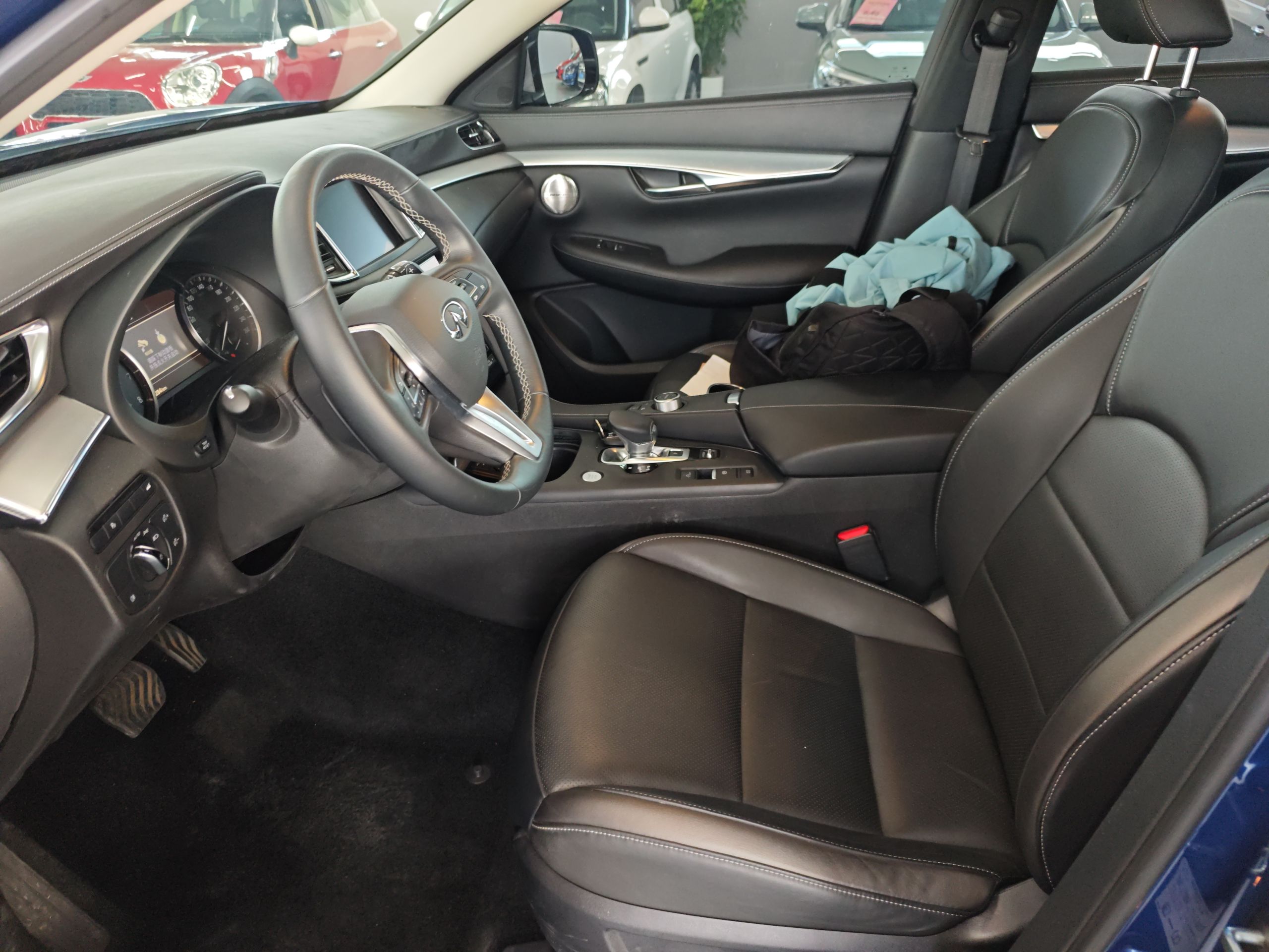 Interior delantero