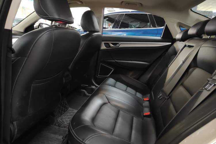 Used Geely Auto Emgrand GL 2019 1.4T CVT Elite Smart Edition
