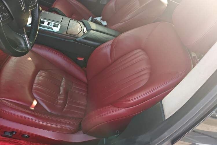 Used Maserati Ghibli 2014 3.0T Standard Edition Left Front Seat