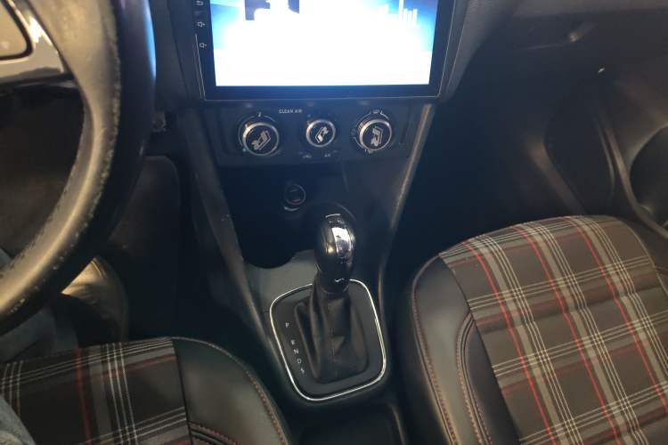 Used Volkswagen Polo 2018 1.5L Automatic Advanced Driving Model