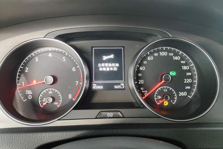 Used Volkswagen Golf 2015 1.4TSI Automatic Luxury Model