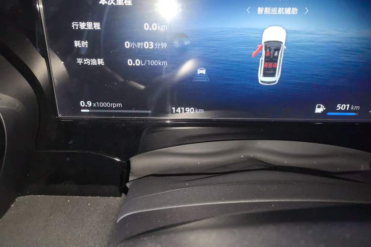 Used Geely Auto Monjaro L 2024 2.0TD High-Power Automatic Two-Wheel Drive Skyline Edition Odometer Close Up