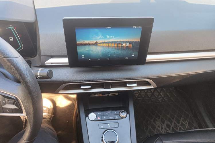 Used BYD e2 2019 Standard Range Version – Yue·Standard Model Audio And AC Panel