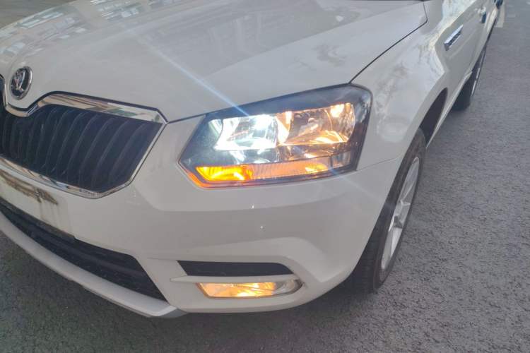 Used Skoda Yeti 2017 TSI280 DSG Advanced Edition
