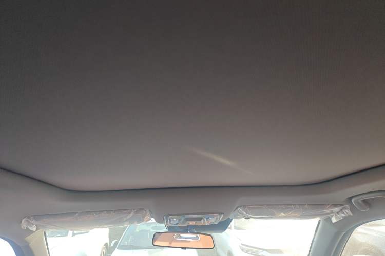 Used Changan UNI-Z New Energy 2025 Model, Smart New Blue Whale 125km Battleship+ Version