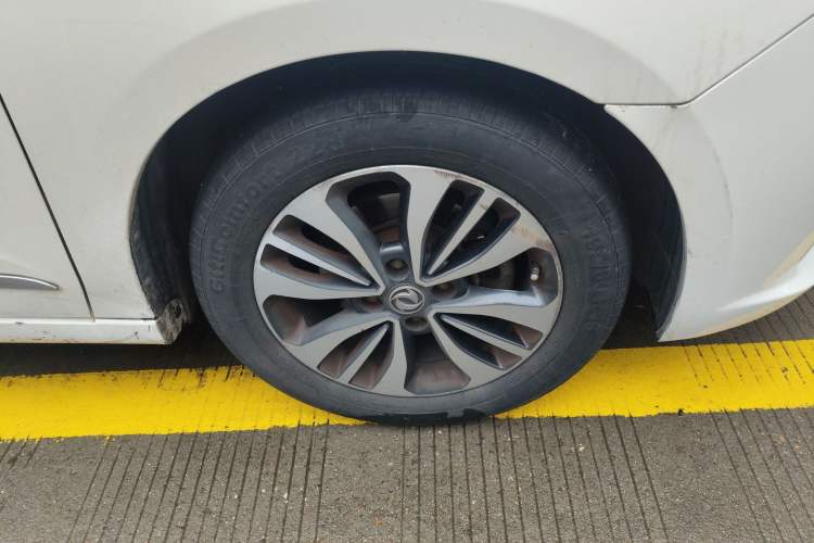 Used Dongfeng Aeolus A60 2016 1.4T Manual Luxury Model
