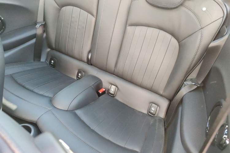 Used MINI 2022 Updated 2.0T COOPER S Artist Left Rear Seat