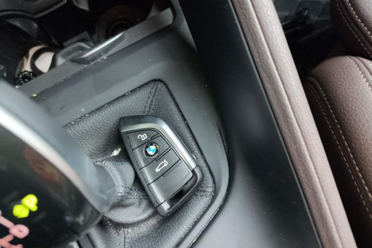 Used BMW X1 2020 sDrive25Li Leading Model
