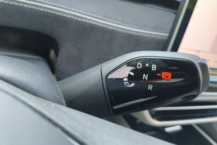 Used Volkswagen ID.7 VIZZION 2024 First Edition Gear Lever