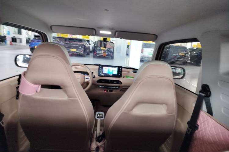 Used Geely Galaxy Panda 2024 Panda Mini 200km Dragon Edition