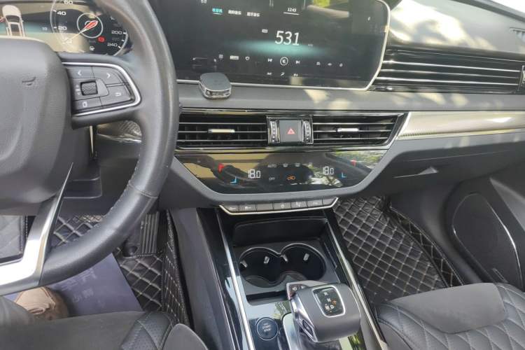 Used Hongqi HS5 2019 2.0T Smart Connect Flagship All-Wheel-Drive Version
