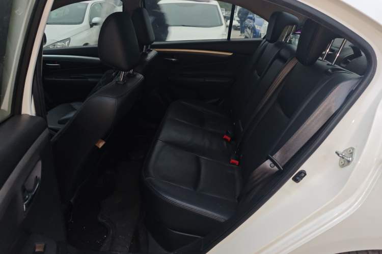 Used Suzuki Alivio 2015 1.6L Automatic Enjoyment Model