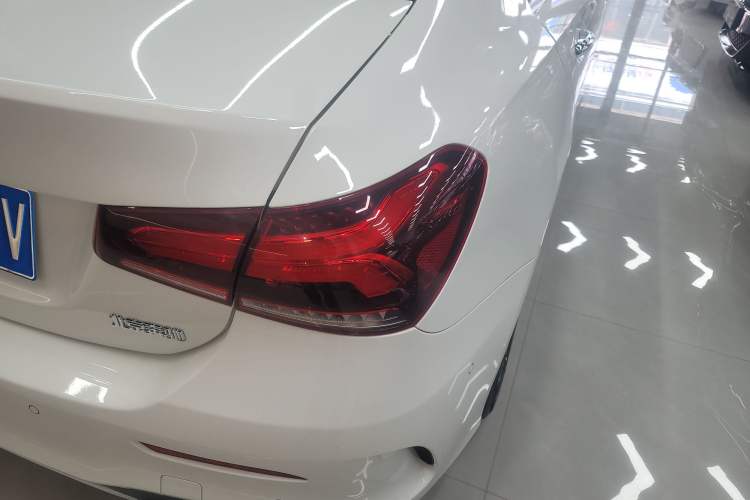 Used Mercedes-Benz A-Class 2022 Revised Version A 200 L Sport Sedan Fashionable Style Right Rear Taillight