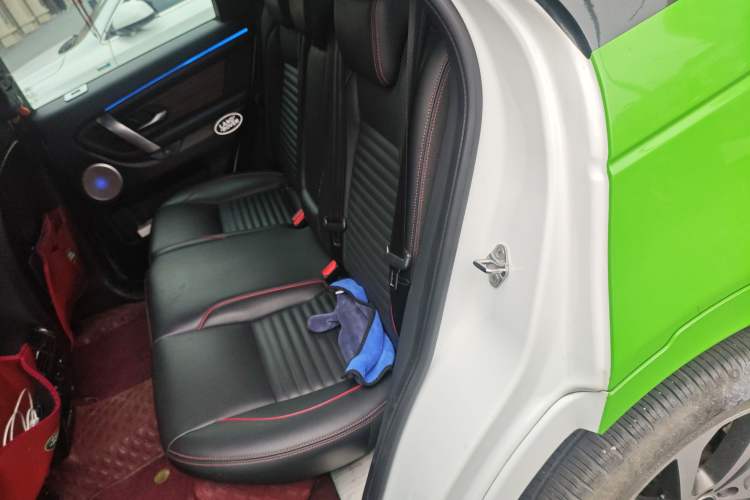 Used Land Rover Discovery Sport 2020 249 PS R-Dynamic Performance Edition
