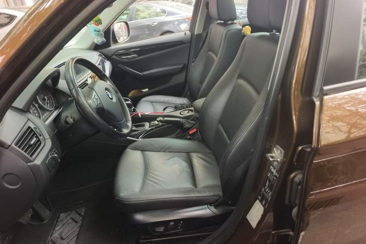 Used BMW X1 2010 sDrive18i Luxury Model
