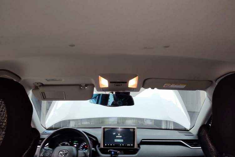 Used Toyota Wildlander 2020 Dual-Engine 2.5L E-CVT Two-Wheel Drive Leading Edition Headliner