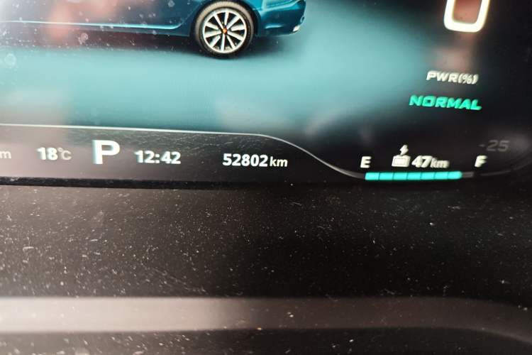 Used Roewe i6 New Energy 2017 45T Hybrid Connect & Smart Enjoyment Edition Odometer Close Up