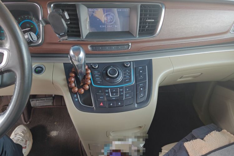 Used Buick GL8 2014 2.4L LT Luxury Business Executive Edition
