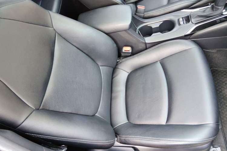 Used Toyota Corolla 2021 1.2T S-CVT Elite Edition Right Front Seat