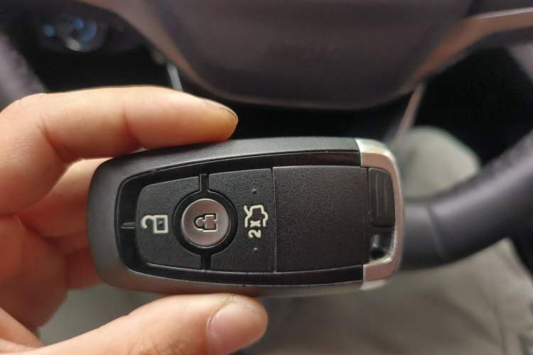 Used Ford Escort 2021 1.5L Automatic Diamond Edition
