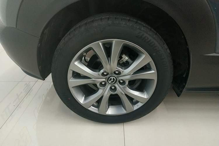 Used Mazda CX-30 2021 2.0L Automatic Joyful Edition Right Rear Wheel Hub
