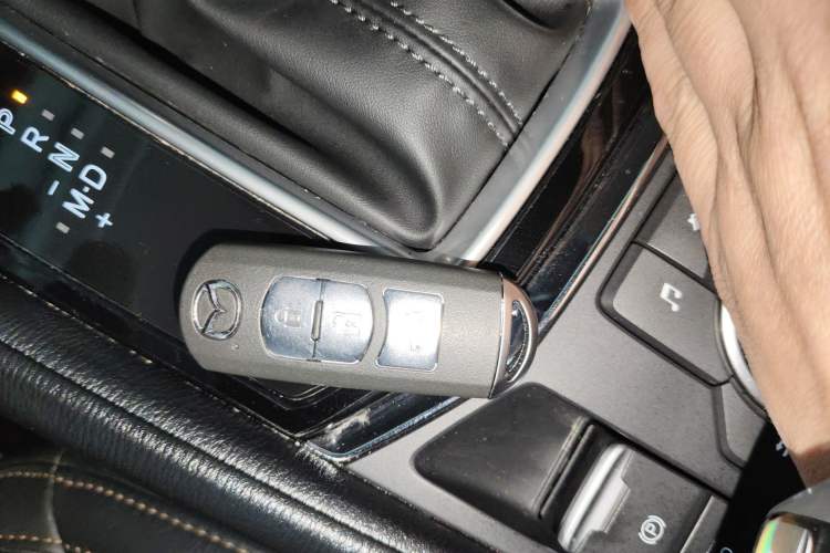 Used Mazda CX-5 2020 Revised Version 2.0L Automatic Two-Wheel Drive ZhiZun Trim Interior 1