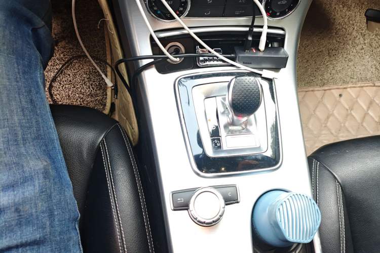 Used Mercedes-Benz SLK-Class 2011 SLK 200 Fashion Model Gear Lever