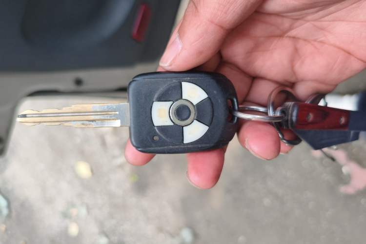 Used FORTHING Lingzhi 2013 M3 1.6L 7-Seater Comfort Model
