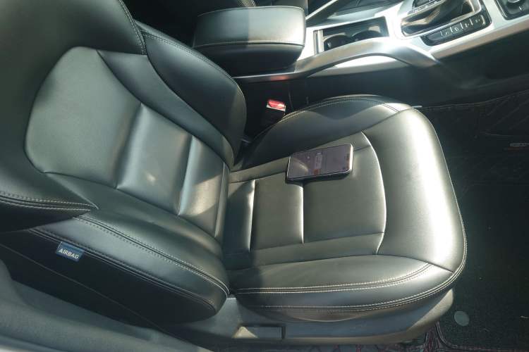 Used Geely Auto Emgrand X7 Sport 2016 1.8TD Automatic Smart Connectivity Version