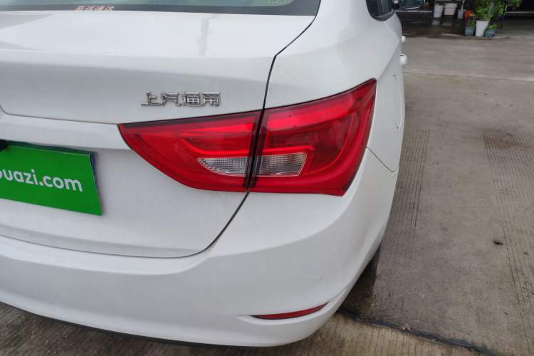 Used Buick GT 2016 15N Manual Entry-Level Trim Right Rear Taillight