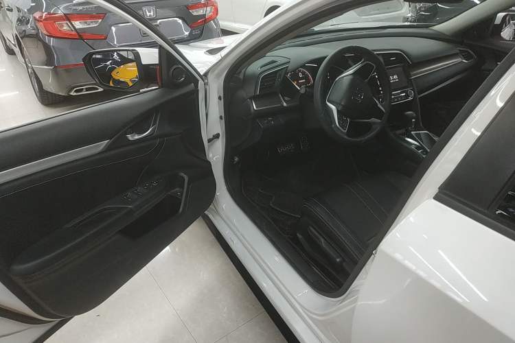 Used Honda Civic 2019 220TURBO CVT Dynamic Edition China VI Emission Standard

