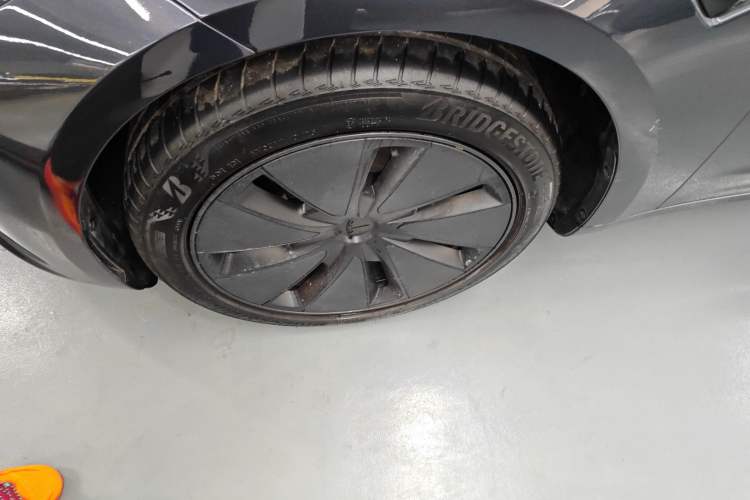 Used Tesla Model 3 2025 Rear-Wheel-Drive Version
