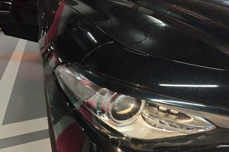 Used Alfa Romeo Giulia 2021 2.0T 280HP Luxury Edition Right Front Headlight