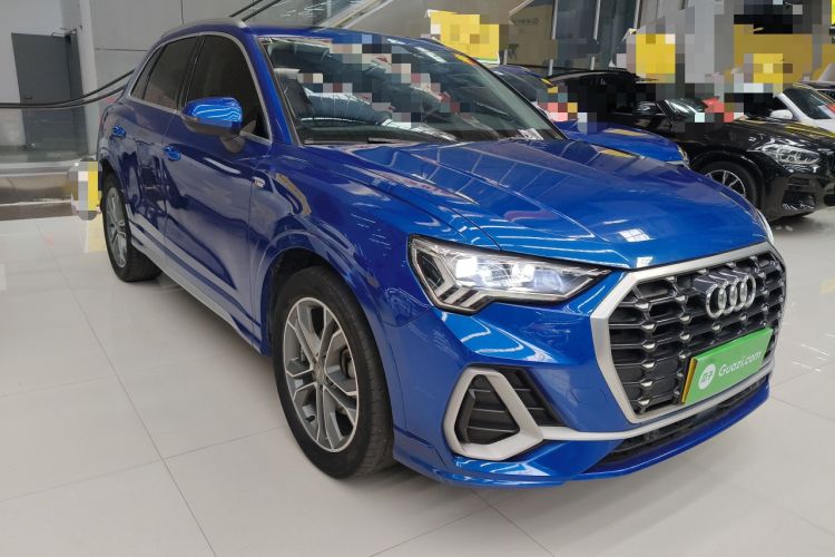 Used Audi Q3 2019 40 TFSI Fashion Dynamic Model
