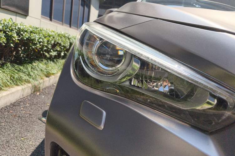 Used Infiniti Q50 2014 3.7L Luxury Sport Edition