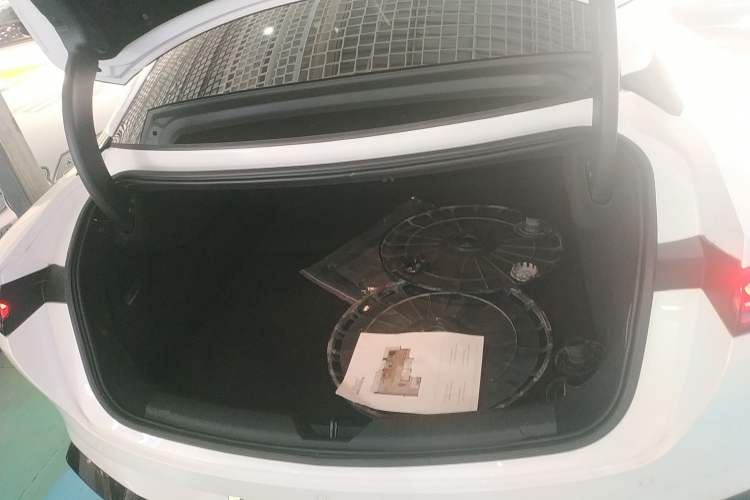 Used Hyptec GT 2023 560 Rear-Drive Seven-Wing Edition
