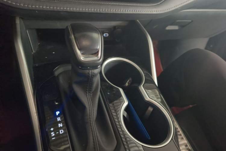 Used Toyota Highlander 2023 2.5L Smart Electric Hybrid Dual-Engine Four-Wheel Drive Prestige Version – 7 Seats
