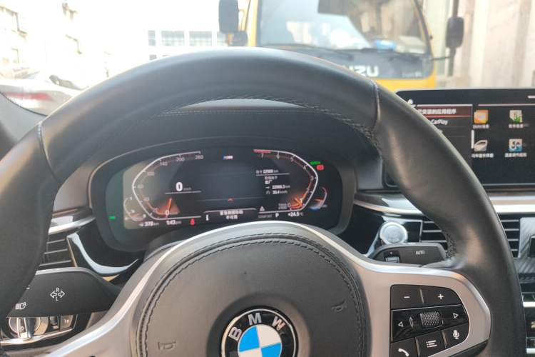 Used BMW 5 Series 2022 525Li M Sport Package