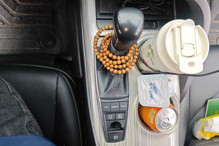 Used Toyota Camry 2018 Dual-Engine 2.5 HG Luxury Edition
