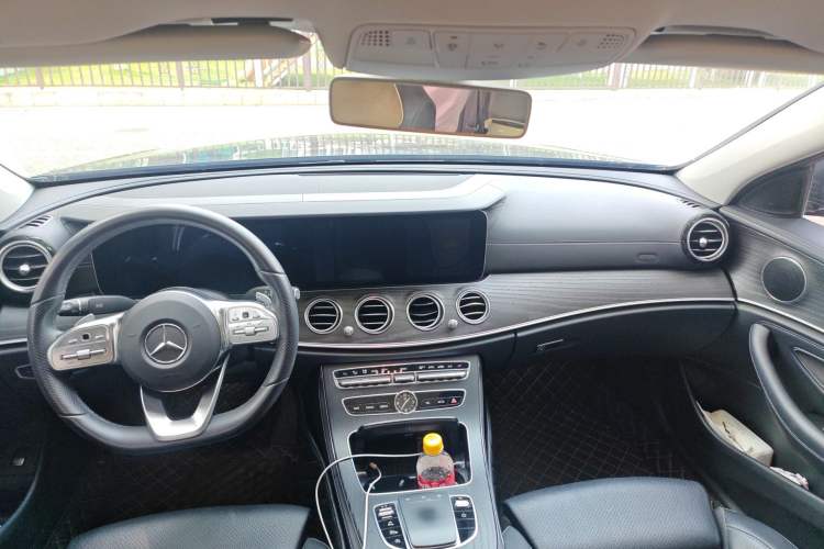 Used Mercedes-Benz E-Class 2020 Facelift E 260 L Sport Edition Headliner