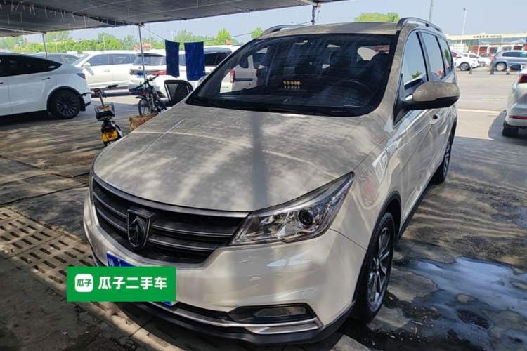 Used Baojun 730 2021 1.5L Manual Fashion Version 7 Seats