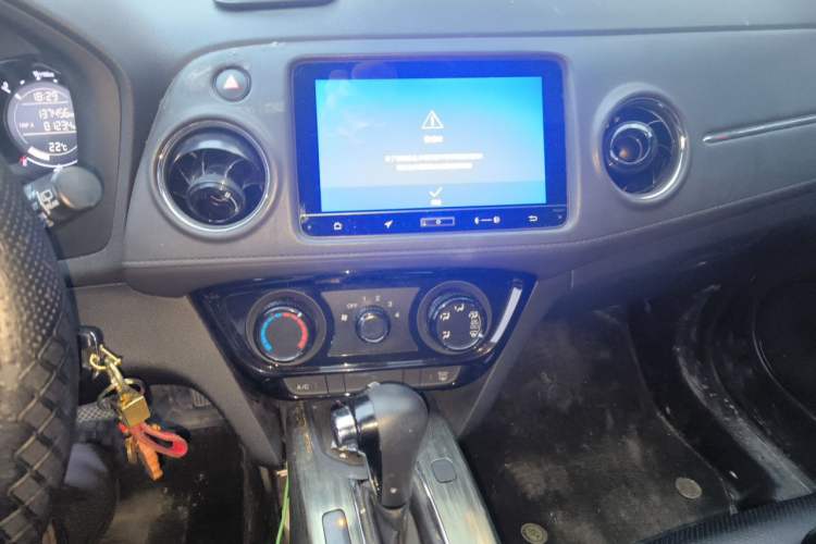 Used Honda XR-V 2017 1.5L LXi CVT Classic Edition Audio And AC Panel