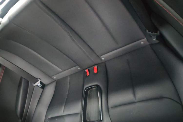 Used BMW 2 Series 2019 225i Convertible Coupe Sports Design Package Left Rear Seat