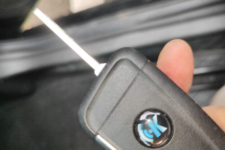 Used Buick GT 2017 15N Automatic Elite Version Vehicle Key