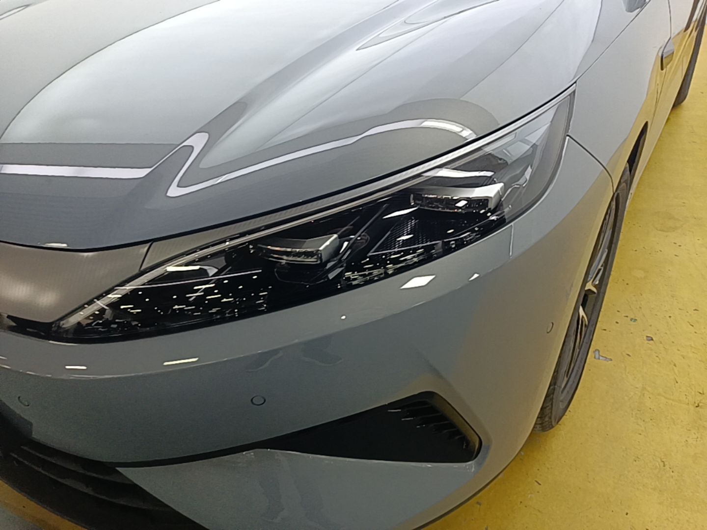 BYD Qin MAX 2026 Model DM-i 230KM Superior Edition — снимка 8
