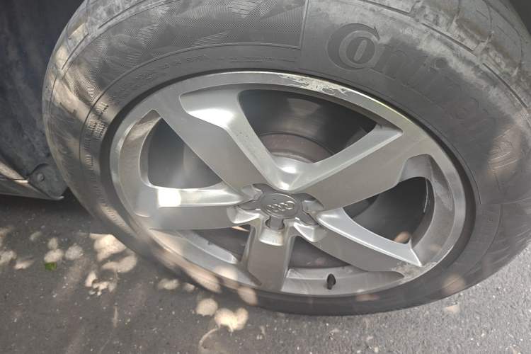 Used Audi Q5 2017 Plus 40 TFSI Ambition Model
