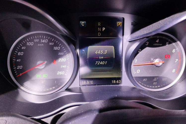 Used Mercedes-Benz GLC Coupe 2019 Facelift GLC 200 4MATIC Coupe SUV Instrument Cluster