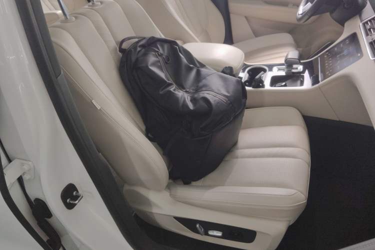 Used Li Auto ONE 2020 Extended-Range 6-Seater Version Right Front Seat