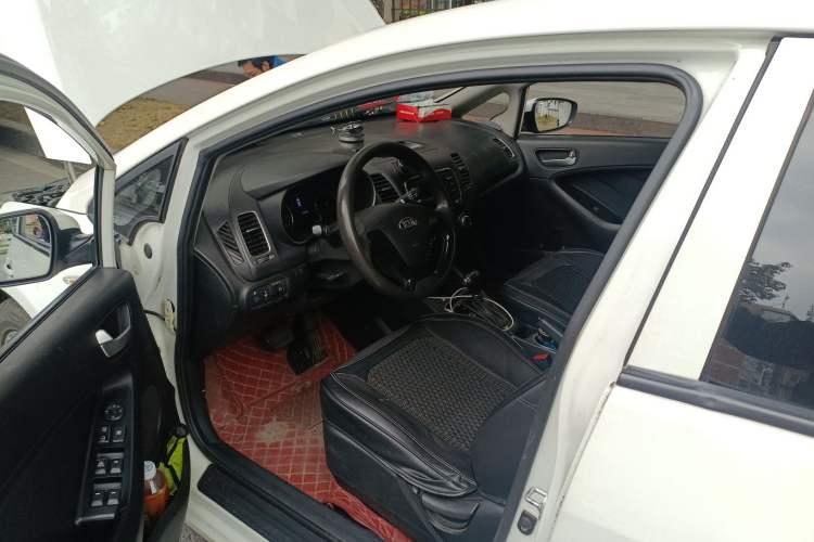 Used Kia K3 2016 1.6L Automatic GL
